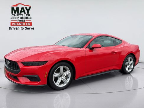 Used 2026 Ford Mustang Premium RWD image 3