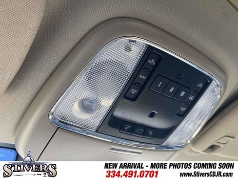 Used 2017 Jeep Grand Cherokee Overland w/ Jeep Active Safety Group AWD/4WD image 34