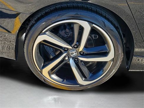 Used 2021 Honda Accord Sport image 5