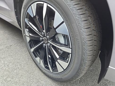 New 2026 Volvo XC60 B5 Plus w/ Protection Package Premier image 3