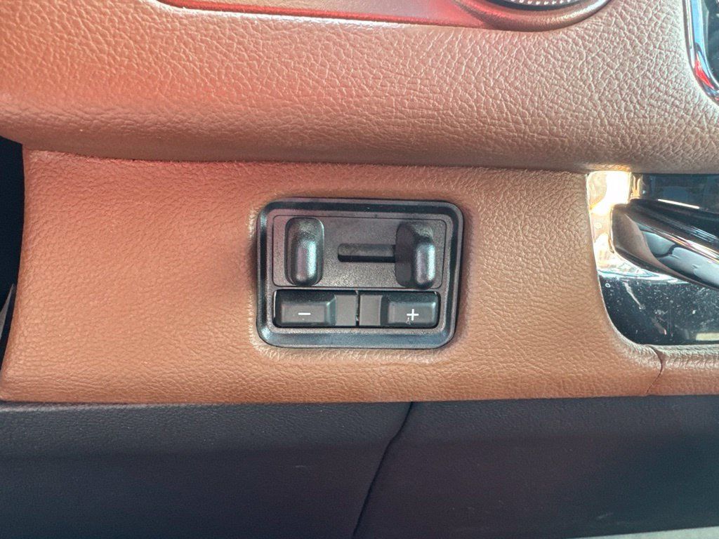 Used 2024 Lincoln Navigator L Reserve AWD/4WD image 19