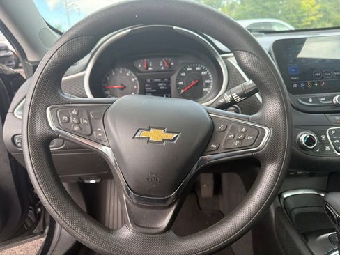 Used 2024 Chevrolet Malibu LT FWD image 13