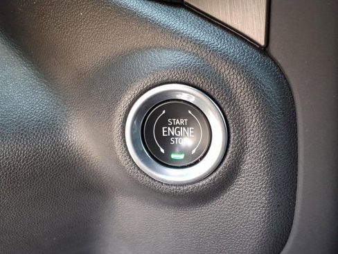 Used 2021 GMC Sierra 1500 AT4 w/ AT4 Preferred Package AWD/4WD image 14