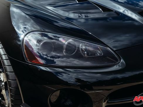 Used 2009 Dodge Viper ACR RWD image 55