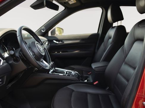 Used 2023 MAZDA CX-5 Signature AWD/4WD image 2
