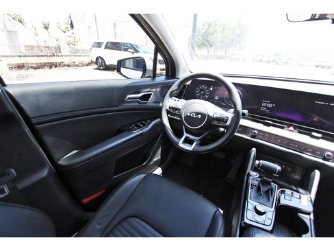 Certified 2023 Kia Sportage SX FWD image 10
