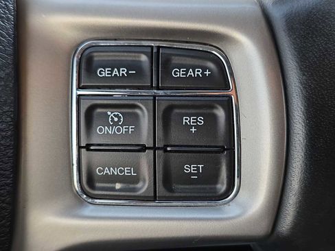 Used 2016 RAM 1500 Laramie w/ Convenience Group image 29