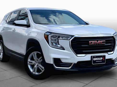 Used 2024 GMC Terrain SLE FWD image 3