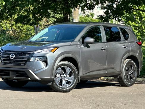 New 2026 Nissan Rogue SV AWD/4WD image 1