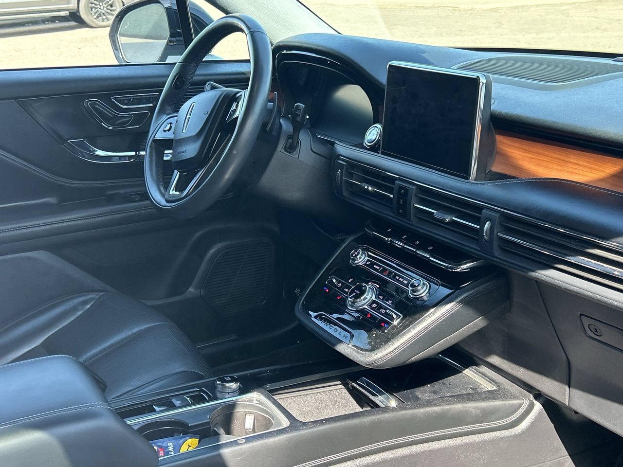 Used 2022 Lincoln Corsair Reserve FWD image 10
