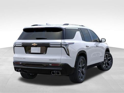 New 2026 Chevrolet Traverse High Country AWD/4WD image 4
