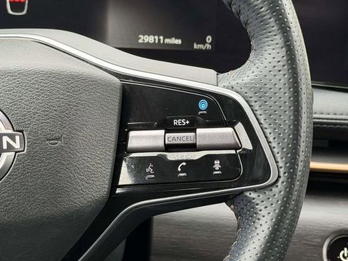 Used 2023 Nissan Ariya FWD image 18