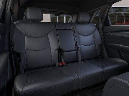 New 2026 Cadillac XT5 Luxury AWD/4WD image 17