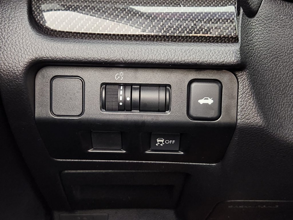 Used 2016 Subaru WRX Premium AWD/4WD image 27