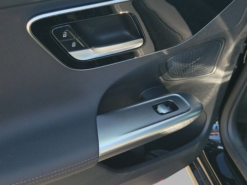 Certified 2026 Mercedes-Benz C 300 Sedan image 7