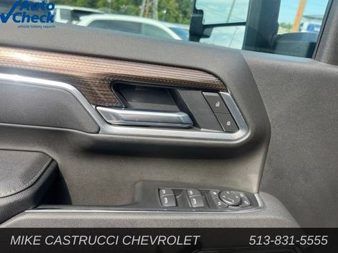 Used 2025 Chevrolet Silverado 2500 LT w/ Safety Package AWD/4WD image 10