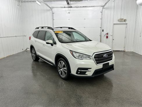 Used 2021 Subaru Ascent Limited w/ Technology Package AWD/4WD image 2