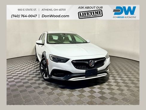 Used 2018 Buick Regal Preferred w/ Sights and Sounds Package image 1