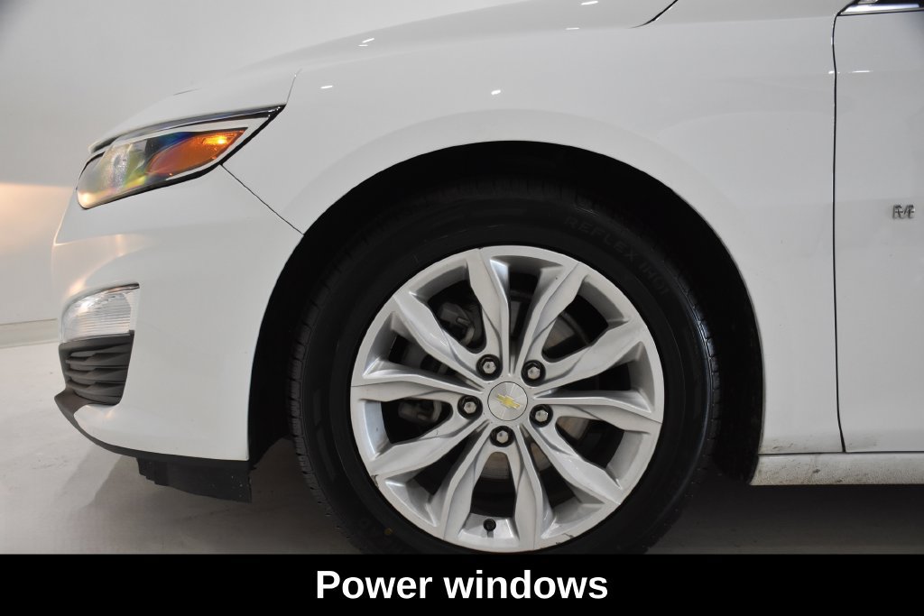 Used 2021 Chevrolet Malibu LT FWD image 8