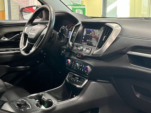 Certified 2023 GMC Terrain SLE w/ Driver Convenience Package image 10