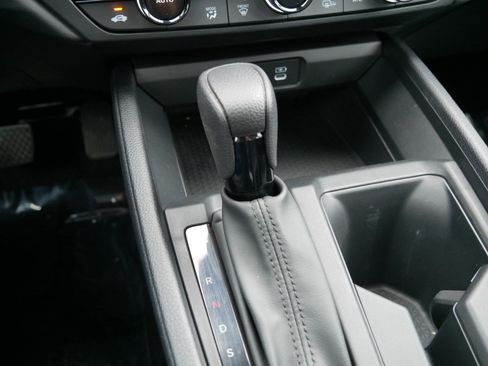 Certified 2023 Honda Accord EX image 24