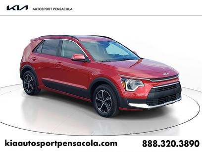 New 2025 Kia Niro EX