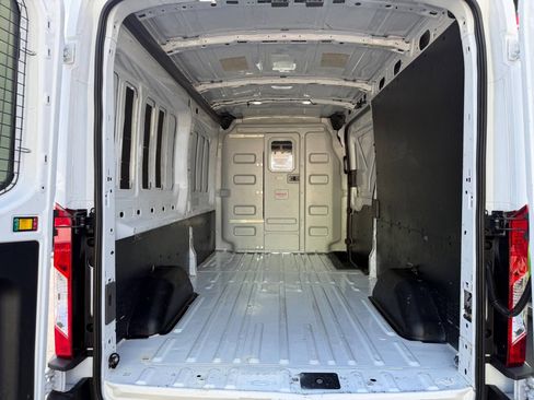 Used 2020 Ford Transit 250 Medium Roof w/ Load Area Protection Package RWD image 10