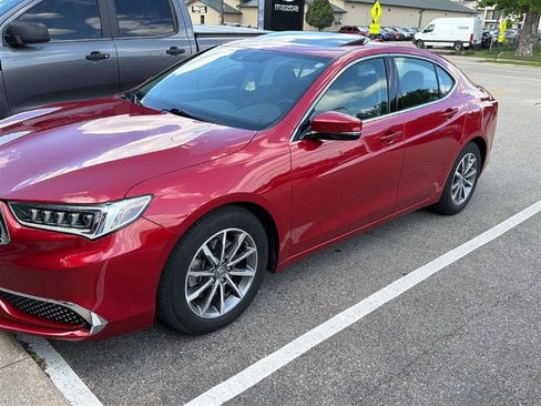 Used 2020 Acura TLX FWD image 4