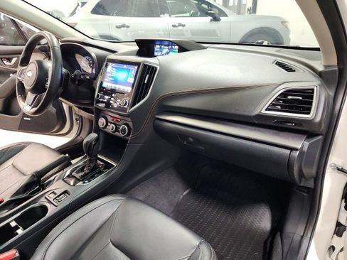 Used 2019 Subaru Crosstrek 2.0i Limited w/ Moonroof Package w/Navigation AWD/4WD image 33