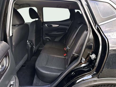 Used 2018 Nissan Rogue Sport S w/ S Appearance Package image 16