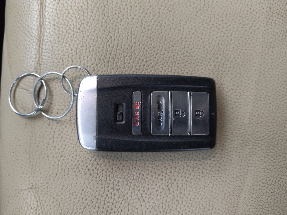 Used 2020 Acura MDX FWD image 32