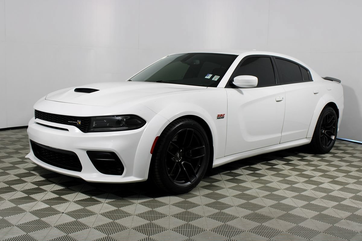Used 2022 Dodge Charger Scat Pack RWD image 25