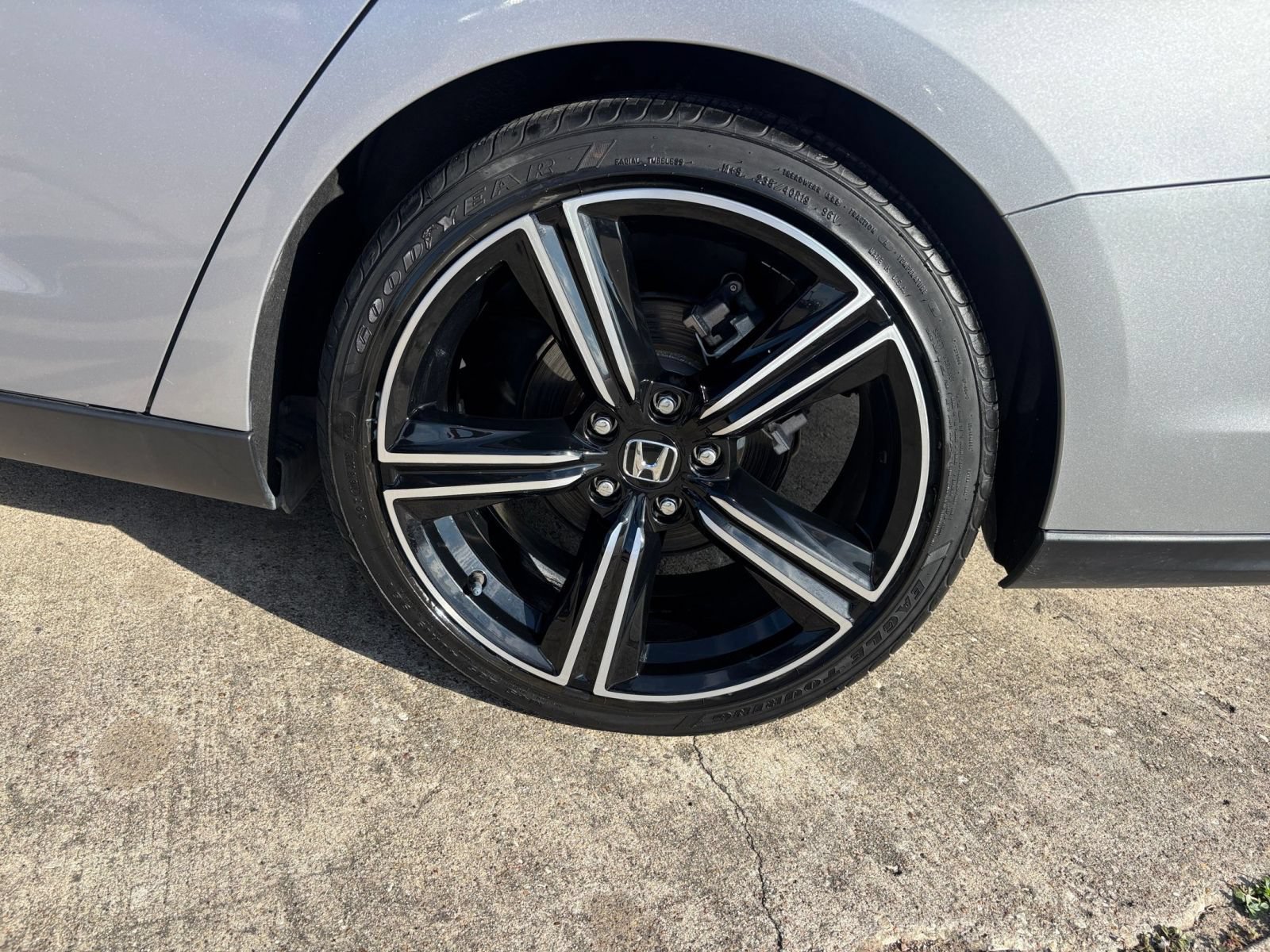 Used 2023 Honda Accord Sport image 30