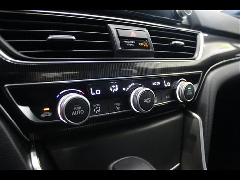 Certified 2022 Honda Accord Sport image 28