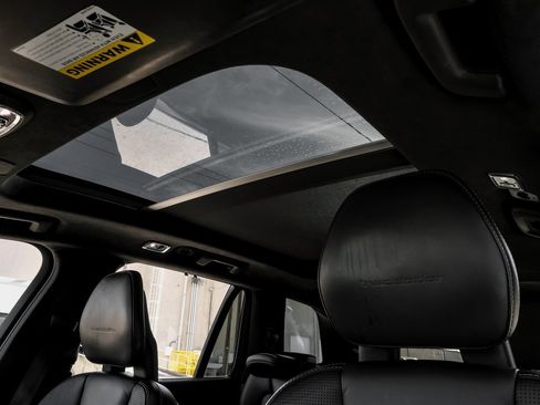 Used 2017 Volvo XC90 T6 Inscription image 4