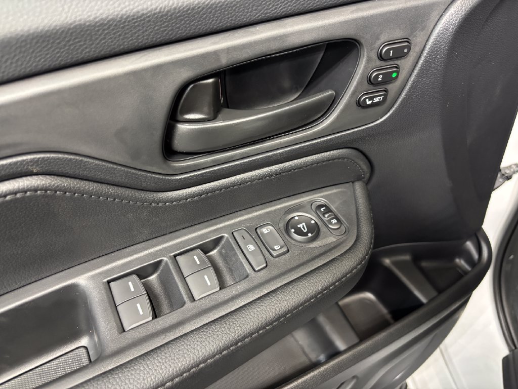 New 2026 Honda Odyssey Sport-L image 24