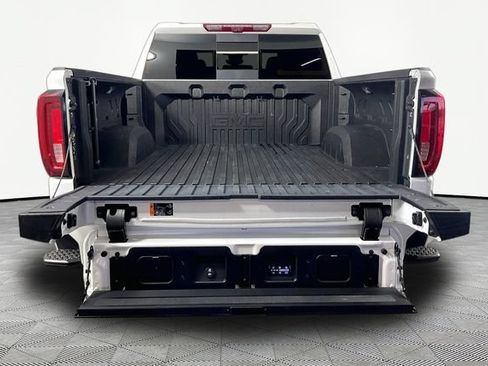 Used 2024 GMC Sierra 1500 Denali Ultimate AWD/4WD image 7