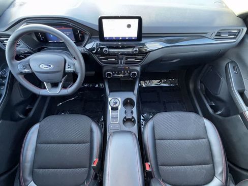 Used 2025 Ford Escape ST-Line AWD/4WD image 24