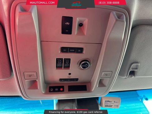 Used 2017 Cadillac Escalade ESV Luxury image 16