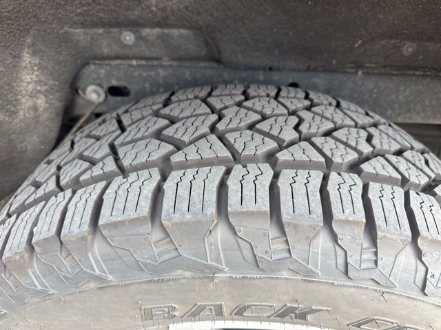Used 2019 Chevrolet Colorado Z71 AWD/4WD image 9