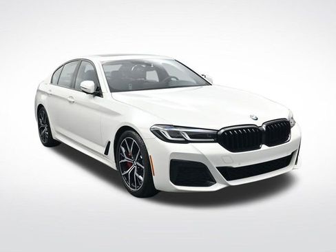 Used 2023 BMW 530i xDrive w/ M Sport Package image 2