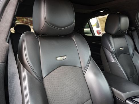 Used 2019 Cadillac CTS V w/ Carbon Fiber Package image 35