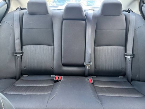 Used 2025 Nissan Altima 2.5 SV FWD image 38