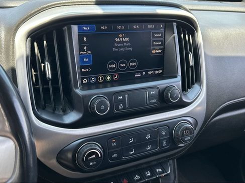 Used 2020 GMC Canyon SLE w/ Driver Alert Package RWD image 13