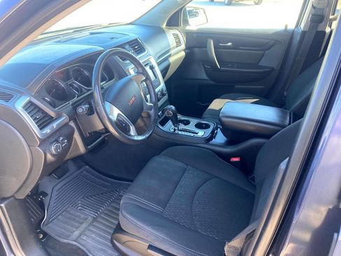 Used 2014 GMC Acadia SLE image 12