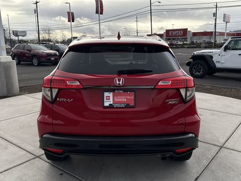 Used 2022 Honda HR-V Sport image 4