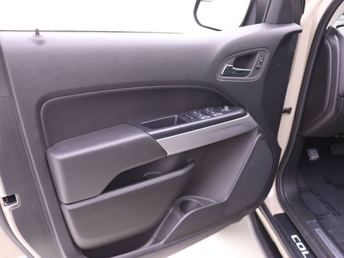 Used 2022 Chevrolet Colorado ZR2 image 8