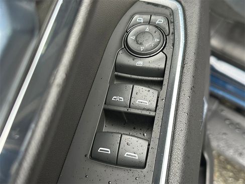 Used 2023 Chevrolet Silverado 1500 LT w/ Protection Package image 20