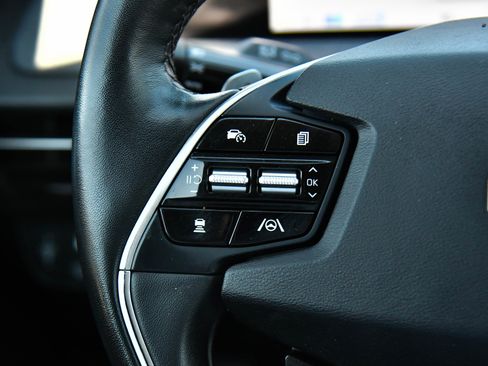 Used 2023 Kia EV6 Wind w/ Wind Technology Package AWD/4WD image 42