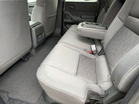 New 2026 Nissan Frontier SV w/ Tow Package image 16